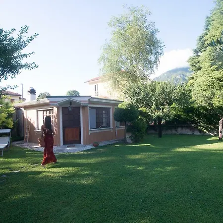 Casetta Del Molo Holiday home Mandello del Lario